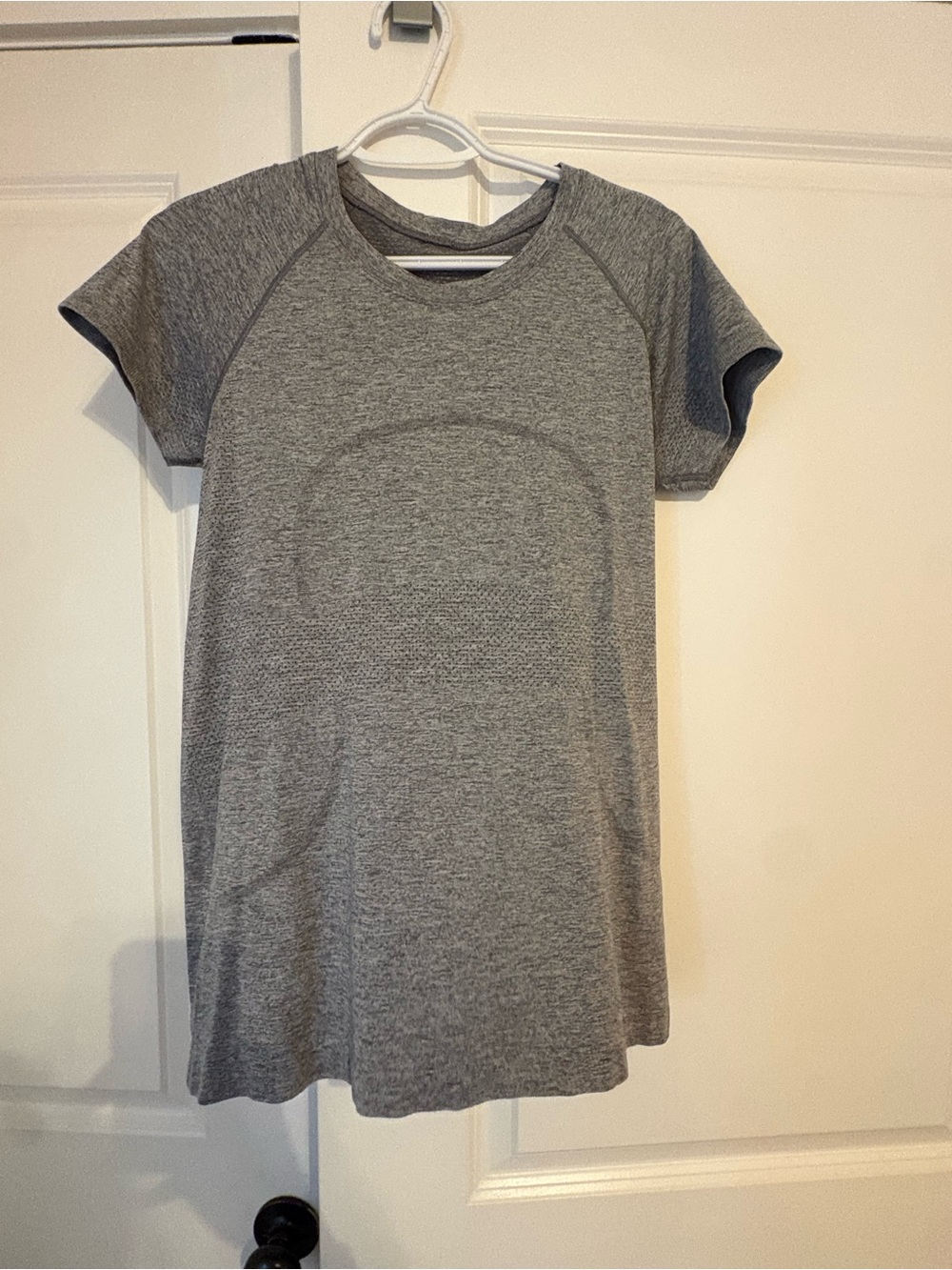 Lululemom Swiftly Tech Tee - Gray
